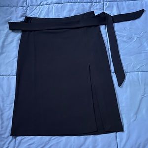 Express Black Slit Skirt (Dry Cleaned)